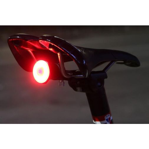 Ліхтар габаритний GUB 062 червоний LED з кріплення на рейки сідла (червоний)